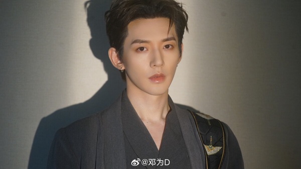 《長相思》「塗山璟」鄧為8件事！網帥出身、當過王鶴棣&amp;amp;amp;amp;羅雲熙的男二，183cm腿無敵長
