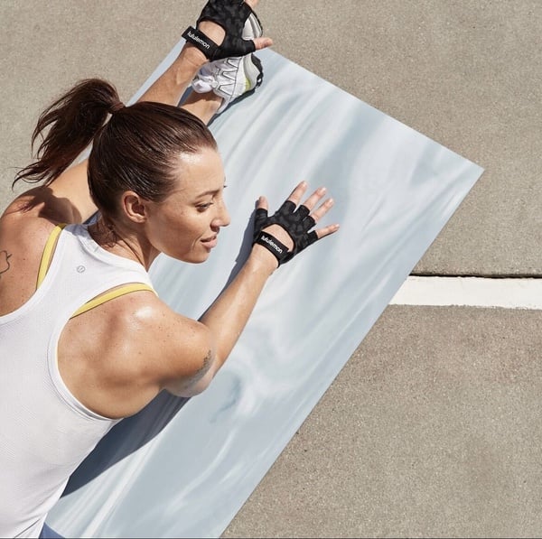 好用瑜珈墊推薦1：Lululemon瑜珈墊