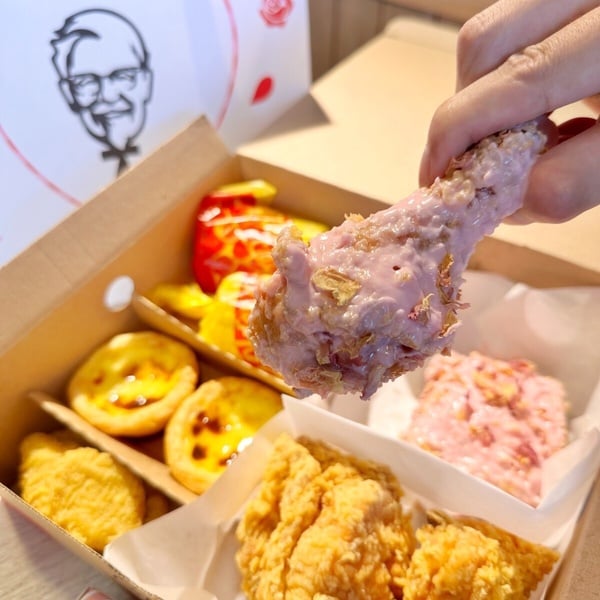 KFC粉紅炸雞來了！肯德基七夕「粉紅巧克力脆雞」限定開賣，脆雞＋粉紅巧克力太浪漫！
