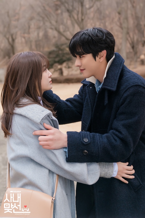 反向測MBTI，測你的理想型！不同人格的戀愛腦表現，這幾類人超主動