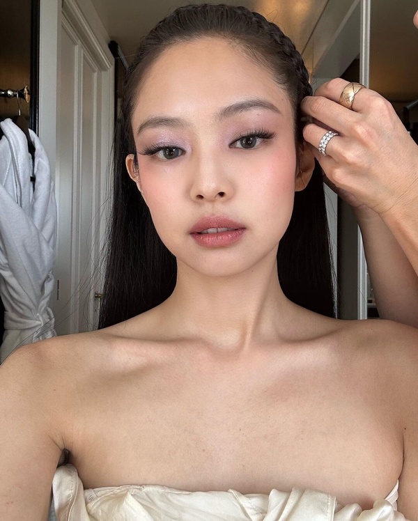 KPOP八月女團個人品牌排名TOP10!這團超狂全員上榜,Jennie直接掉出前五