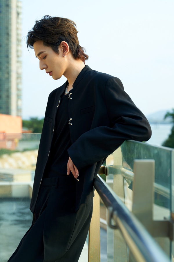 網評「適合演霸道總裁」陸劇男星TOP9!《長相思》鄧為第6,王鶴棣第2,冠軍是天選總裁