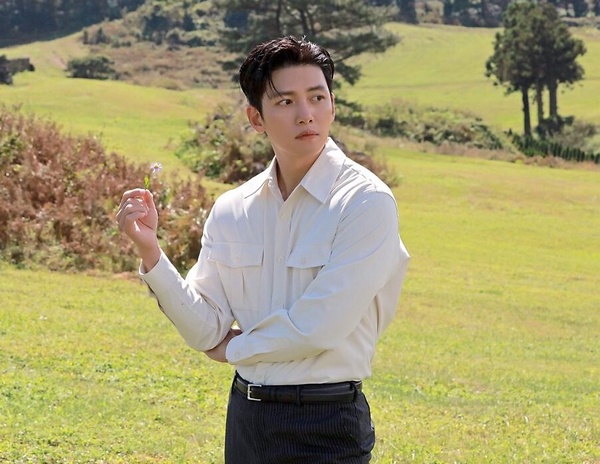 「終於接演愛情劇」韓劇男神!李浚赫搭韓志旼演羅曼史,《Moving異能》趙寅成太迷人了