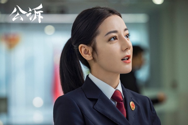 90花主演2023陸劇評分榜TOP10!白鹿沒前十,迪麗熱巴輸譚松韻,楊紫《長相思》竟沒前3