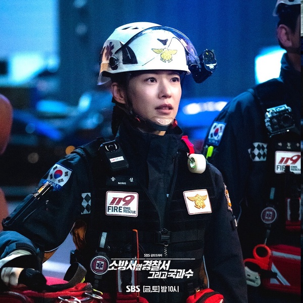 八月韓劇「搜尋度」TOP10!《驅魔麵館2》僅第5,《摸心第六感》第2,冠軍真的火爆