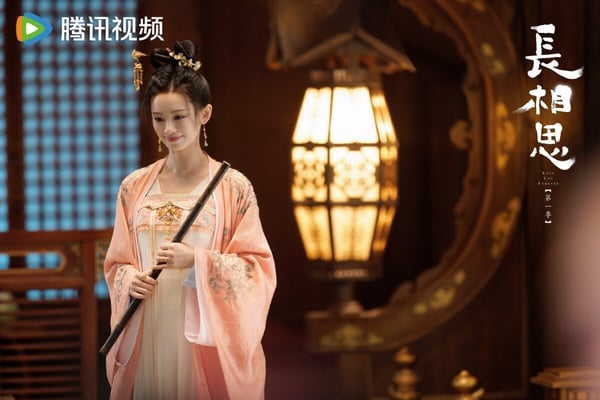 10位陸劇女星「同齡不同命」!楊紫有實績,迪麗熱巴有人氣,娜扎沒演技,她萬年捧不紅