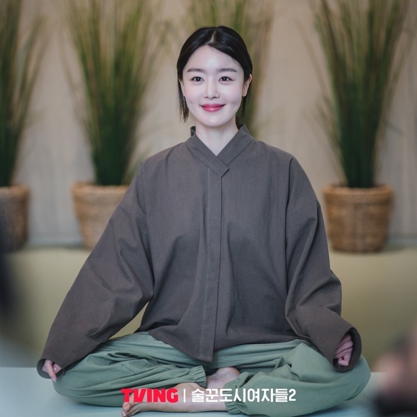 「冥想」一點都不難!冥想初學者零基礎教學,10分鐘立刻學會冥想,有失眠問題必看!