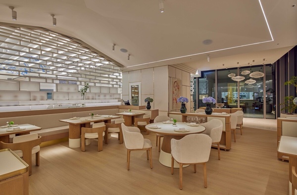預約困難店+1!前RAW主廚全新「Restaurant A」,在純白美術館品嚐精緻美食,訂位看這