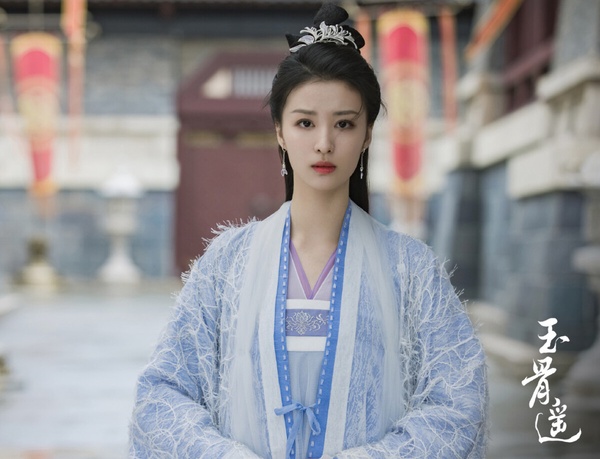 2023古裝劇9位「古裝獲高度好評」95花!《雲之羽》虞書欣被豔壓?周也真美翻,她最可惜