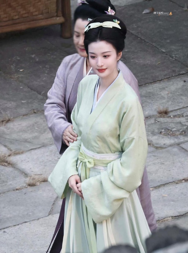 2023古裝劇9位「古裝獲高度好評」95花!《雲之羽》虞書欣被豔壓?周也真美翻,她最可惜
