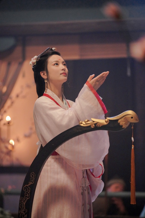 2023古裝劇9位「古裝獲高度好評」95花!《雲之羽》虞書欣被豔壓?周也真美翻,她最可惜