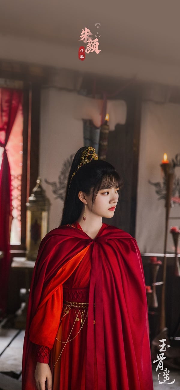 抖音「暑期人氣最高」陸劇女主TOP10!迪麗熱巴沒入榜,趙露思第3王楚然第2,冠軍贏翻了