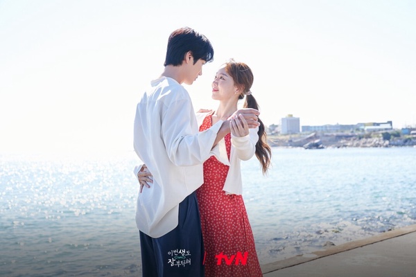 在Netflix意外很紅的韓劇 《驅魔2》《戀愛不可抗力》