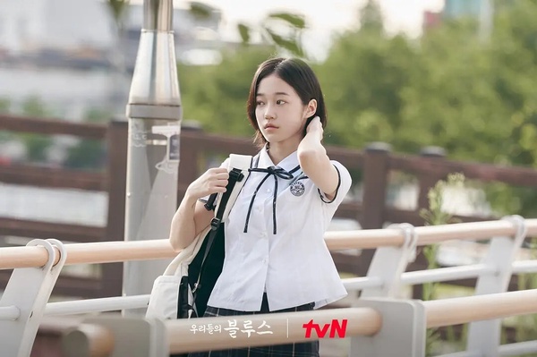 8位怪物新人韓劇演員!《走進你的時間》全汝彬出道即巔峰,她打敗高允貞&IU奪百想新人