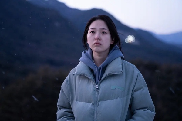 8位怪物新人韓劇演員!《走進你的時間》全汝彬出道即巔峰,她打敗高允貞&IU奪百想新人