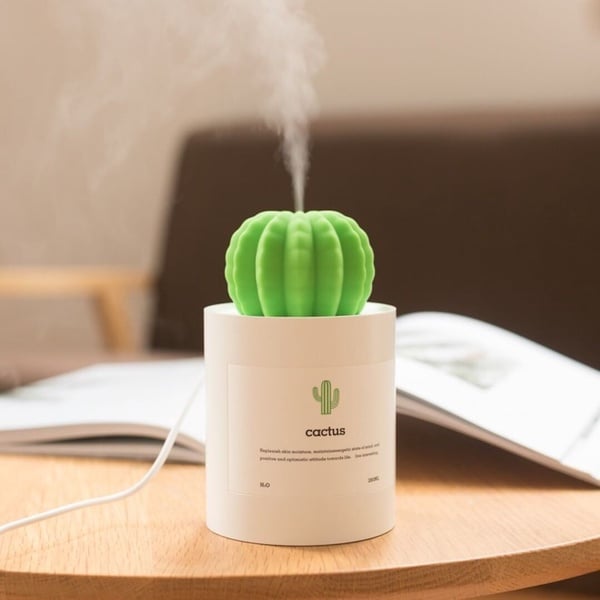 辦公桌小物推薦:桌上型加濕器