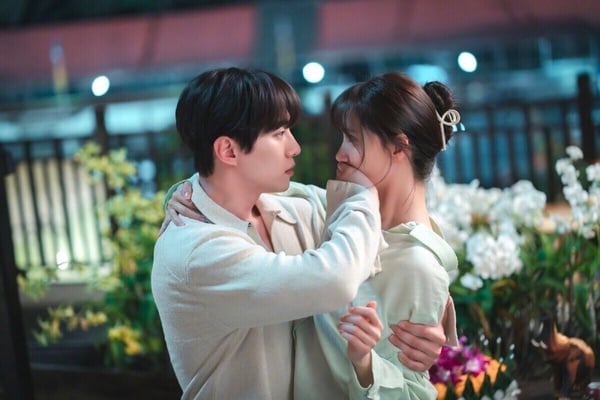 日網票選Netflix必看愛情喜劇TOP10!《王之國》第9《舉重妖精金福珠》第4,冠軍真的好甜