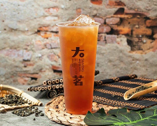 大茗本位製茶堂熟成油切蕎麥，蕎麥香氣十足，只能點無糖，咀嚼控可以加配料「烤糖蕎麥凍」深受許多上班族女性喜愛