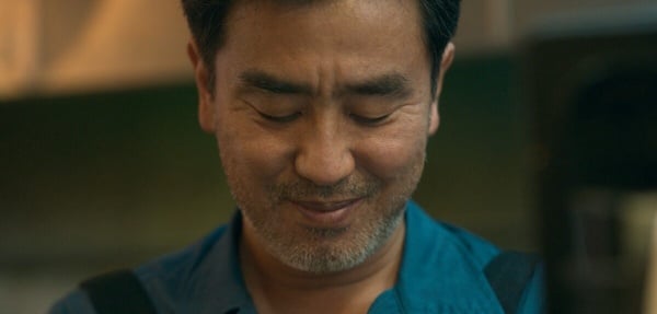 《Moving異能》劇情7個隱藏秘密！異能者天生體能好，美賢眼鏡藏巧思，她這時最想斗植