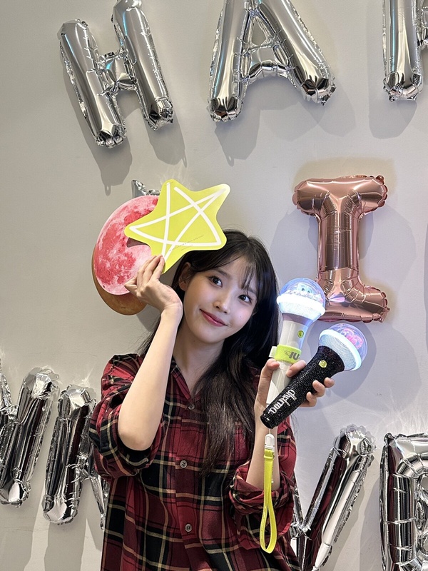 Kpop女solo「音放一位」top10!Jisoo僅第九、第一名出道15年奪95冠成為傳奇