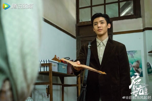 新生代男星高分冷門陸劇！侯明昊《異人之下》豆瓣8.2分，張晚意《喬家的兒女》獲讚