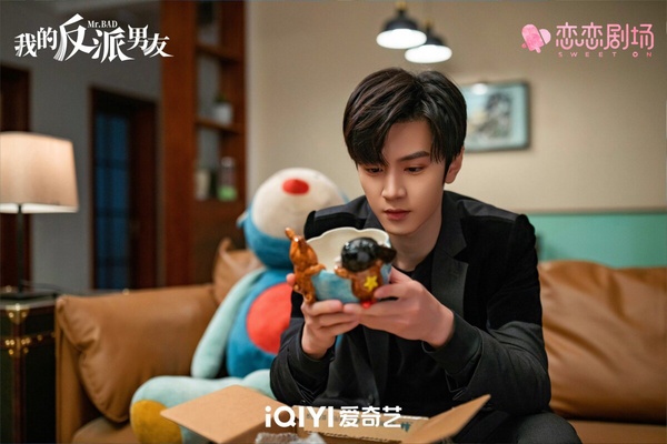 新生代男星高分冷門陸劇！侯明昊《異人之下》豆瓣8.2分，張晚意《喬家的兒女》獲讚