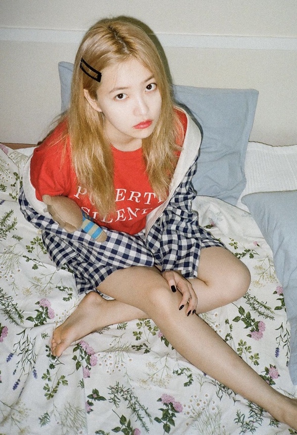 New Jeans Hanni金髮公主切超仙美翻網!盤點10位染金髮超驚豔的Kpop女idol!
