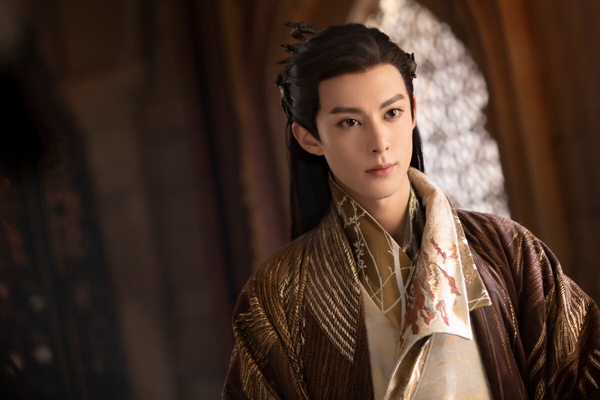 近七年抖音「播放量最高」陸劇男角TOP10!檀健次「相柳」38億,王鶴棣57億,冠軍220億