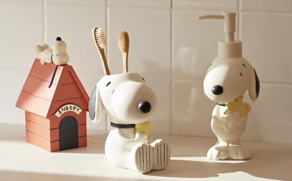 可愛爆擊！Zara Home x Peanuts史努比系列登場，史努比抱枕、餐盤、文具到寢具都有