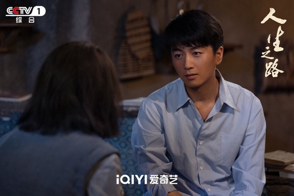 90花2023路劇收視排行TOP8!迪麗熱巴第8輸李沁,譚松韻《向風而行》1.877%竟不是冠軍
