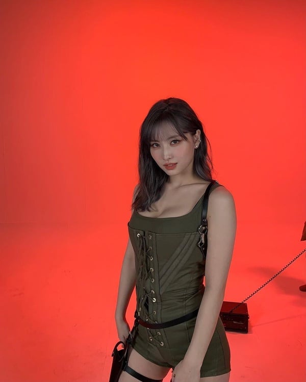 盤點13位「女生最想要Body」的女偶像，momo、志效超級「胸」，張員瑛腿太長還要修！
