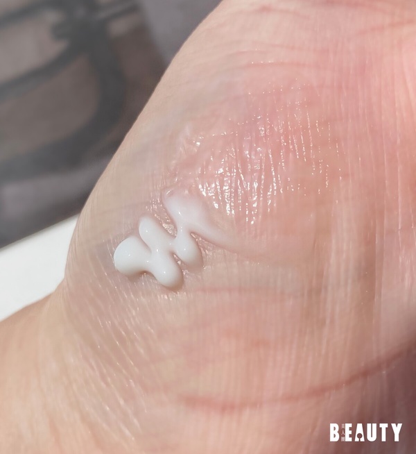 編輯推薦｜9款熱門「A醇精華液」試用評比：innisfree 溫和煥膚兼抗老，寶拉珍選獲好評