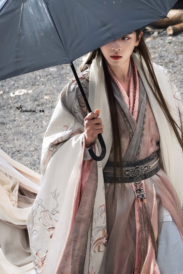 8位陸劇男星最新古裝造型!張晚意《柳舟記》霸氣,鄧為《仙台有樹》當男主!
