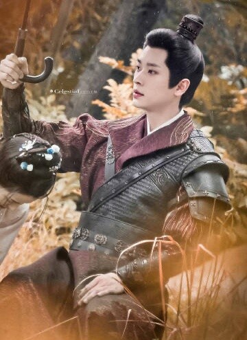 8位陸劇男星最新古裝造型!張晚意《柳舟記》霸氣,鄧為《仙台有樹》當男主!