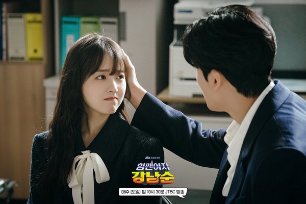 十月「最受歡迎韓劇」TOP9！《大力女子姜南順》僅第6，《惡中之惡》第2，冠軍是大黑馬