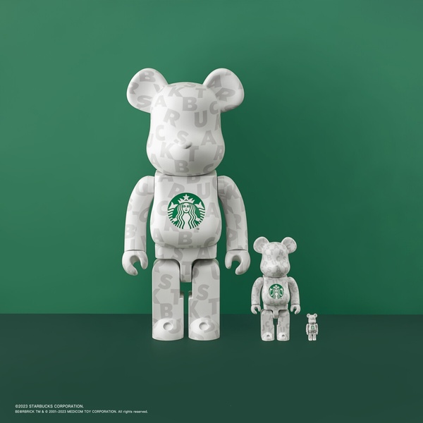 星巴克聯名BE@RBRICK 推3尺寸庫柏力克熊,星巴克經典元素超炫,開賣、門市、售價看這