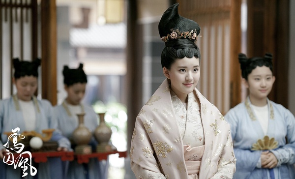 9位陸劇女星最醜古裝都給了于正!《為有暗香來》拉低周也顏值,楊冪&熱巴&趙露思沒躲過
