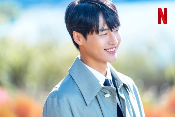 Netflix韓劇《我的女神室友斗娜》選角秘密!只有秀智能演李斗娜,李陣郁因為帥而出演