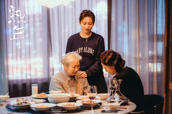 9部「評分高開低走」陸劇!《田耕紀》越看越氣,這部8.2跌到5.7,楊洋《煙火》剩3分了