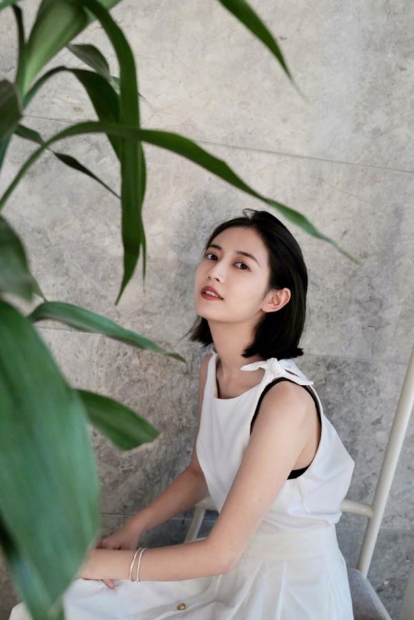 陸劇8位「現實中的校花女神」！《為有暗香來》周也是學霸校花，她打敗楊冪成北電校花