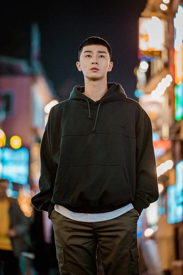 日網票選最受歡迎韓劇TOP10!《非常律師禹英禑》第8,《愛的迫降》第2,冠軍真的精彩