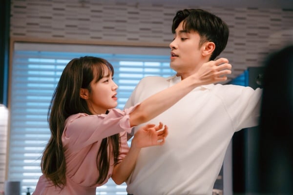 10月韓劇「首播收視」TOP7!《無人島的DIVA》第4,《大力女子姜南順》第3,冠軍真的狂