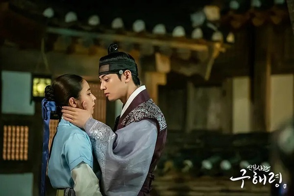 日網票選「Netflix最好看古裝韓劇」TOP10！《戀慕》第10《陽光先生》第5，冠軍真的紅