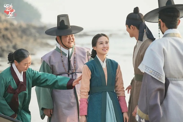 日網票選「Netflix最好看古裝韓劇」TOP10！《戀慕》第10《陽光先生》第5，冠軍真的紅