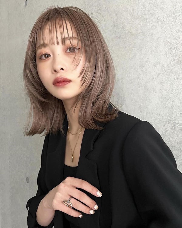 中短髮容易變dora ?關鍵在「脖子空間」,從脖長+臉型找到最適合的長度