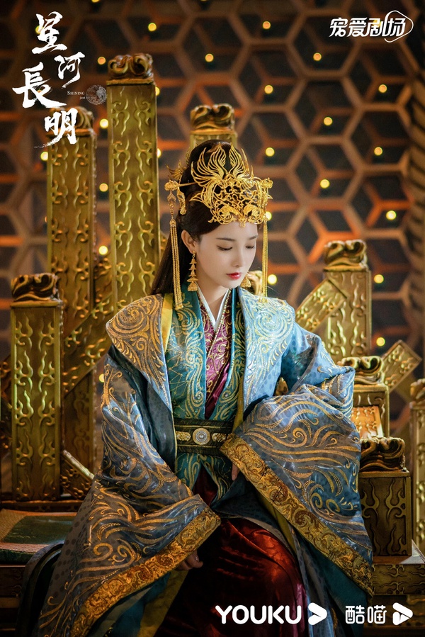 古裝劇10位女星「皇后造型」!《寧安如夢》白鹿華麗,迪麗熱巴素淡,景甜真正雍容華貴