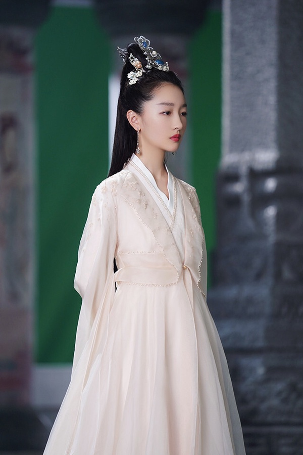 古裝劇10女星演「絕色美人」!《寧安如夢》白鹿演人間絕色被嘲,迪麗熱巴古力娜扎卻合理