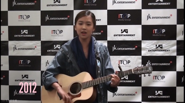 關於Rosé的十件事:從被嘲全團最路人逆襲成氛圍感美女,Coachella迎來盛放成雙奢女王