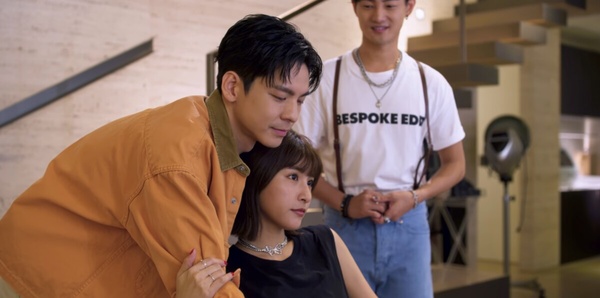 Netflix《此時此刻》10位「吸睛配角」!阿拓曾入圍金鐘主持人,林柏宏炮友是《模仿犯》的她