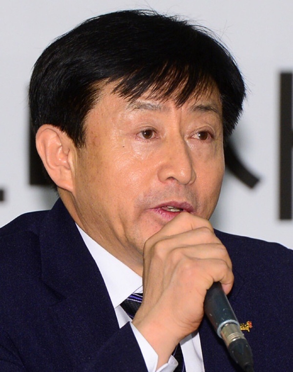 韓國演員抵制大鐘獎?大鐘獎著名爭議:柳承龍因「這件事」被取消資格,湯唯差點大滿貫